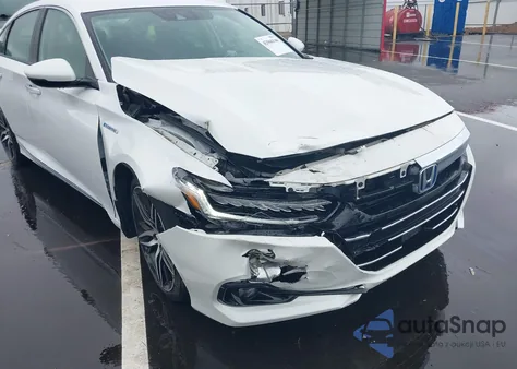 2022 Honda Accord Touring Hybrid z USA, uszkodzony, nr VIN 1HGCV3F94NA020759